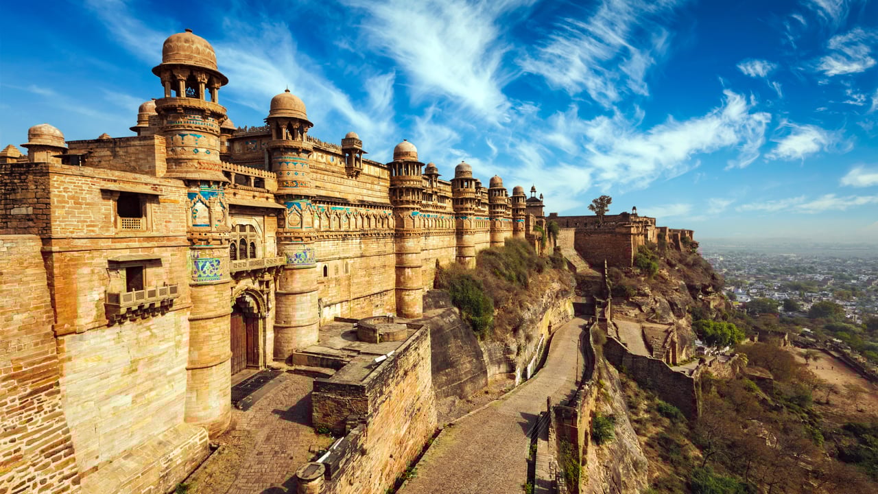 Gwalior Fort in Madhya Pradesh, India (© f9photos/iStock/Getty Images Plus)