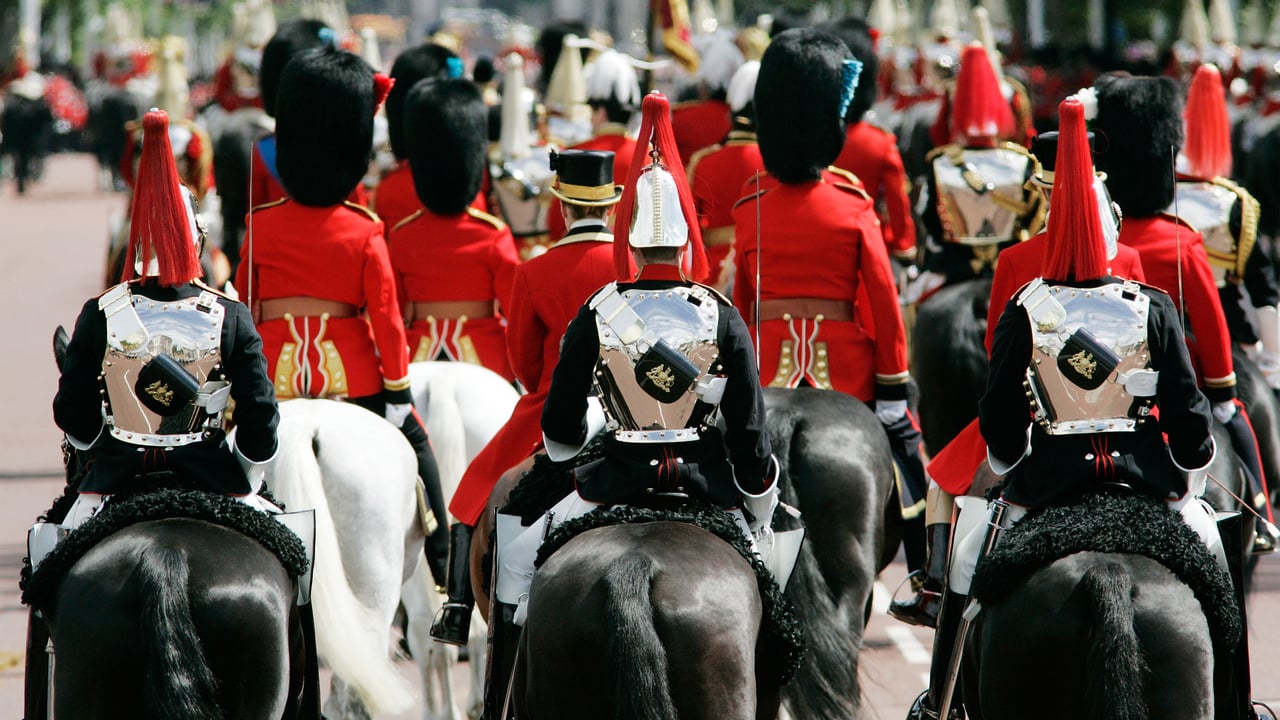 Trooping the Colour procession along The Mall in London, England, on June 16, 2007 (© Tim Graham Photo Library/Getty Images)