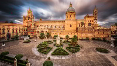 Bing wallpaper July 13, 2025. Cattedrale di Palermo, Palermo, Sicilia (© Sean Pavone/iStock/Getty Images Plus)