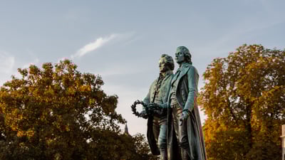 Bing wallpaper May 28, 2025. Goethe-Schiller-Denkmal in Weimar, Thüringen (© Robert Ruidl/iStock/Getty Images)